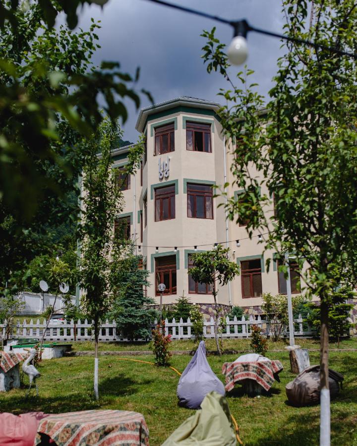 White Boutique Hotel Gabala Ngoại thất bức ảnh